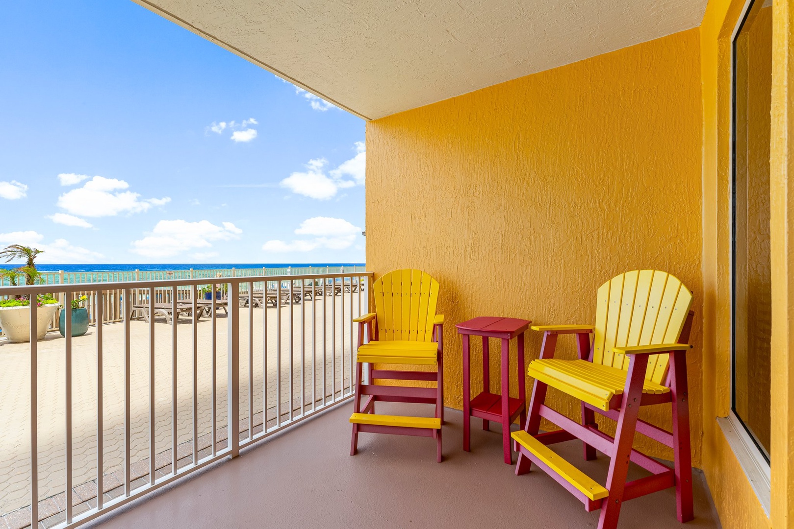 31-web-or-mls-5004 Thomas Dr 103-21