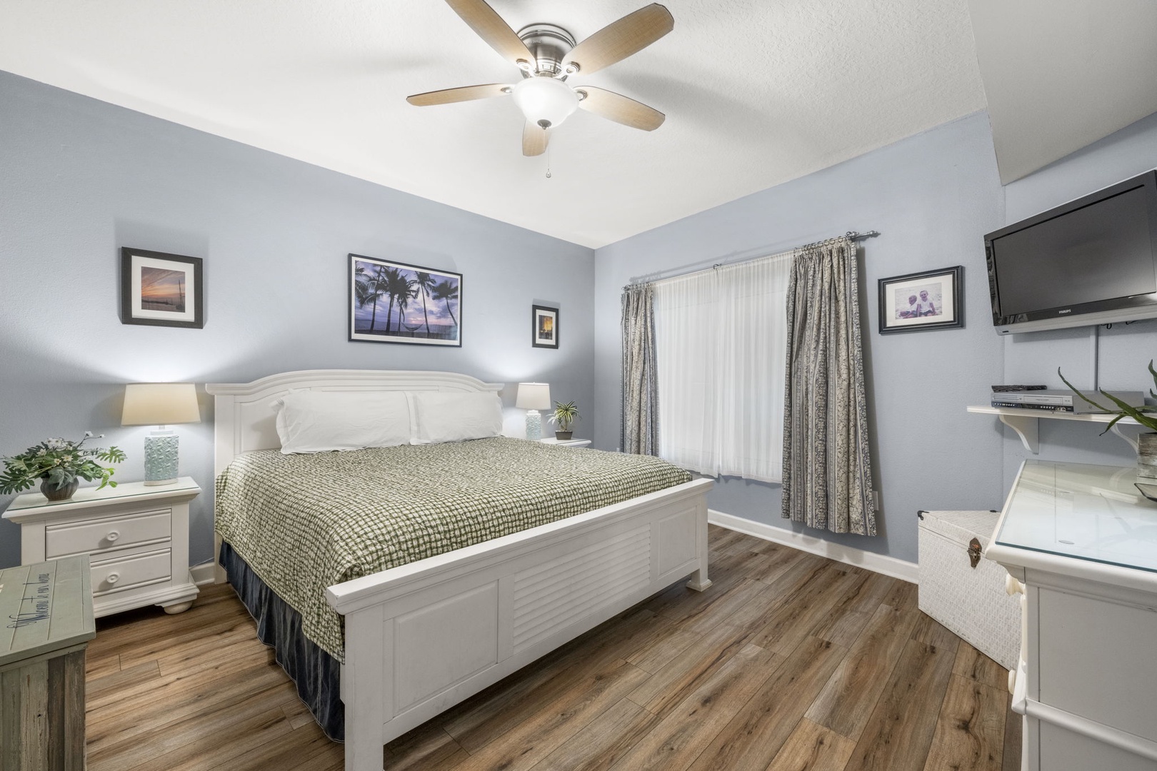 Guest Bedroom 1