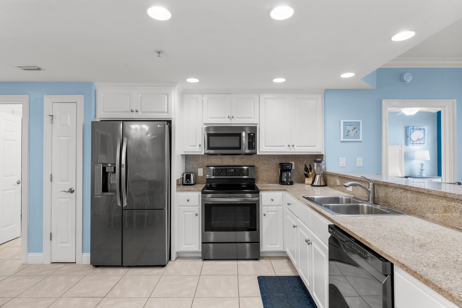 23-web-or-mls-5004 Thomas Dr 106-14