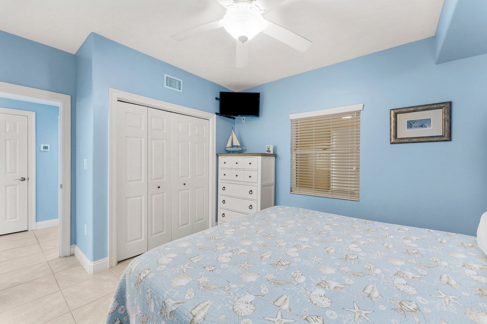 14-web-or-mls-5004 Thomas Dr 106-5