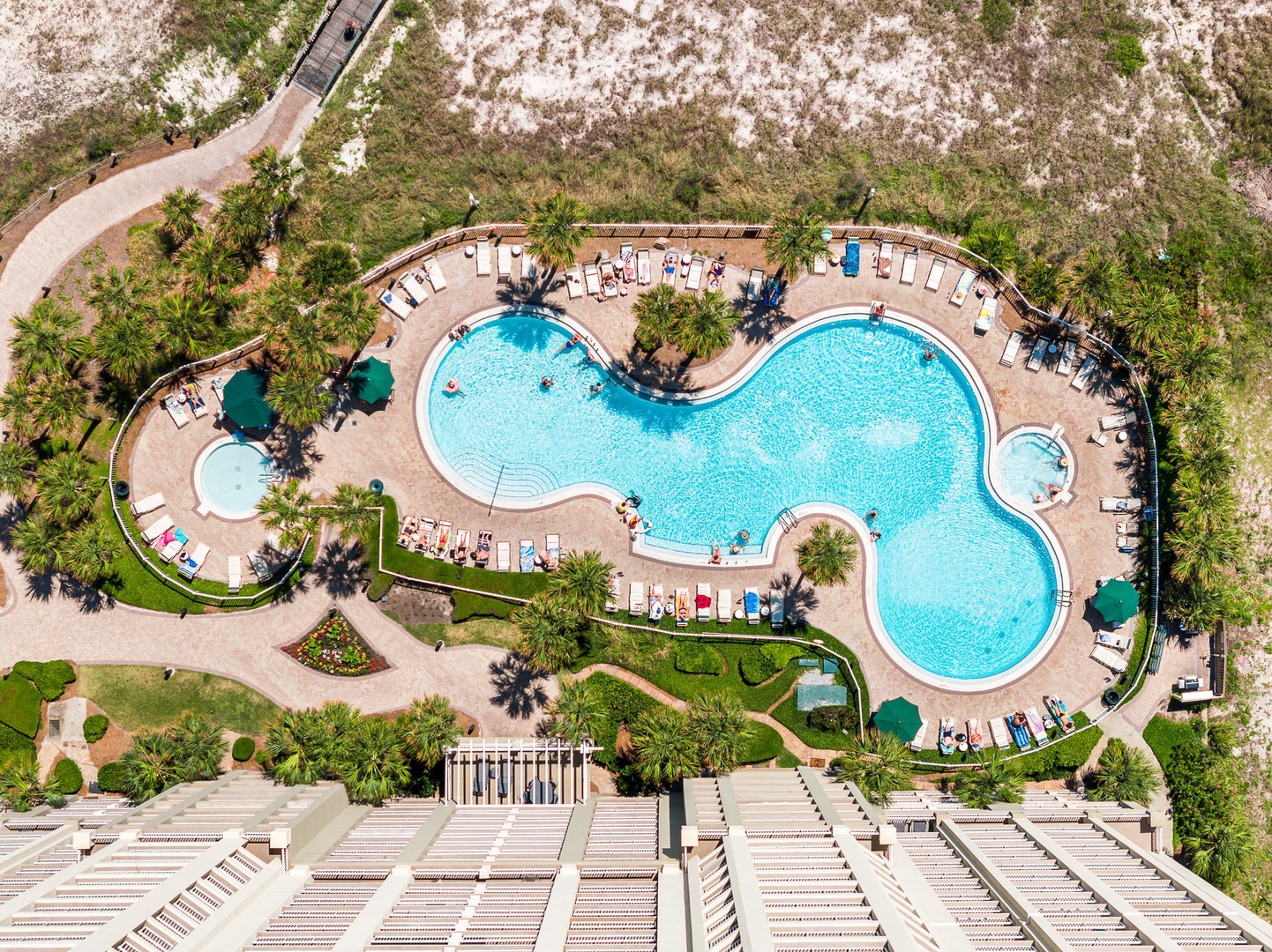 63-web-or-mls-11800 Front Beach Rd 2201_22