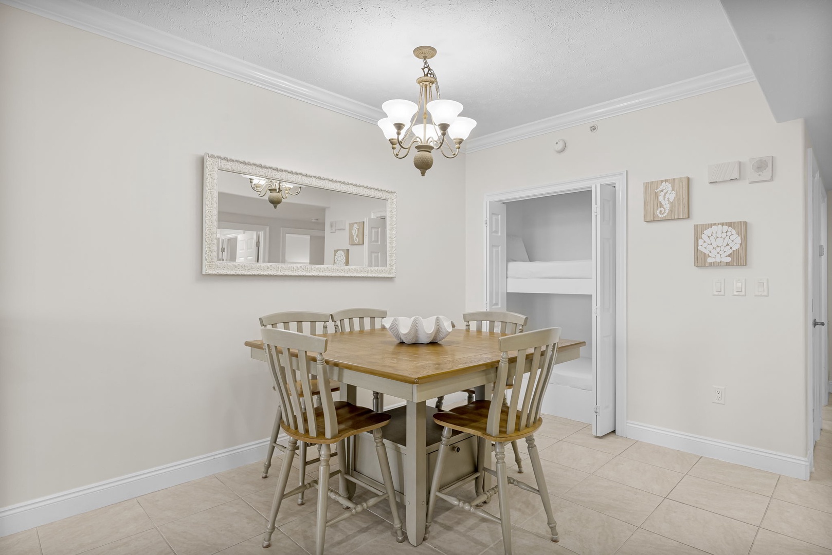 17-web-or-mls-5004 Thomas Dr 102-14