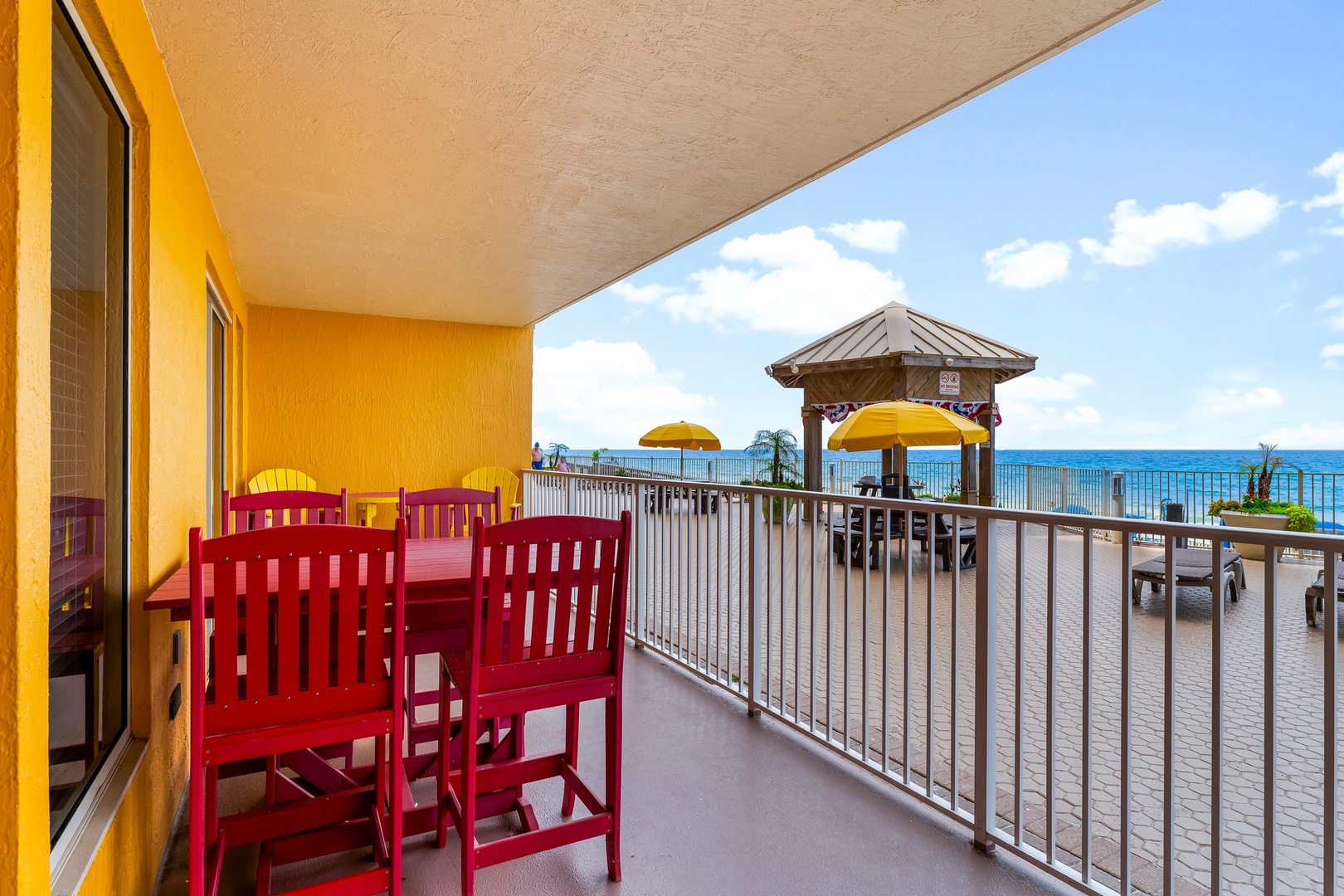 30-web-or-mls-5004 Thomas Dr 106-18