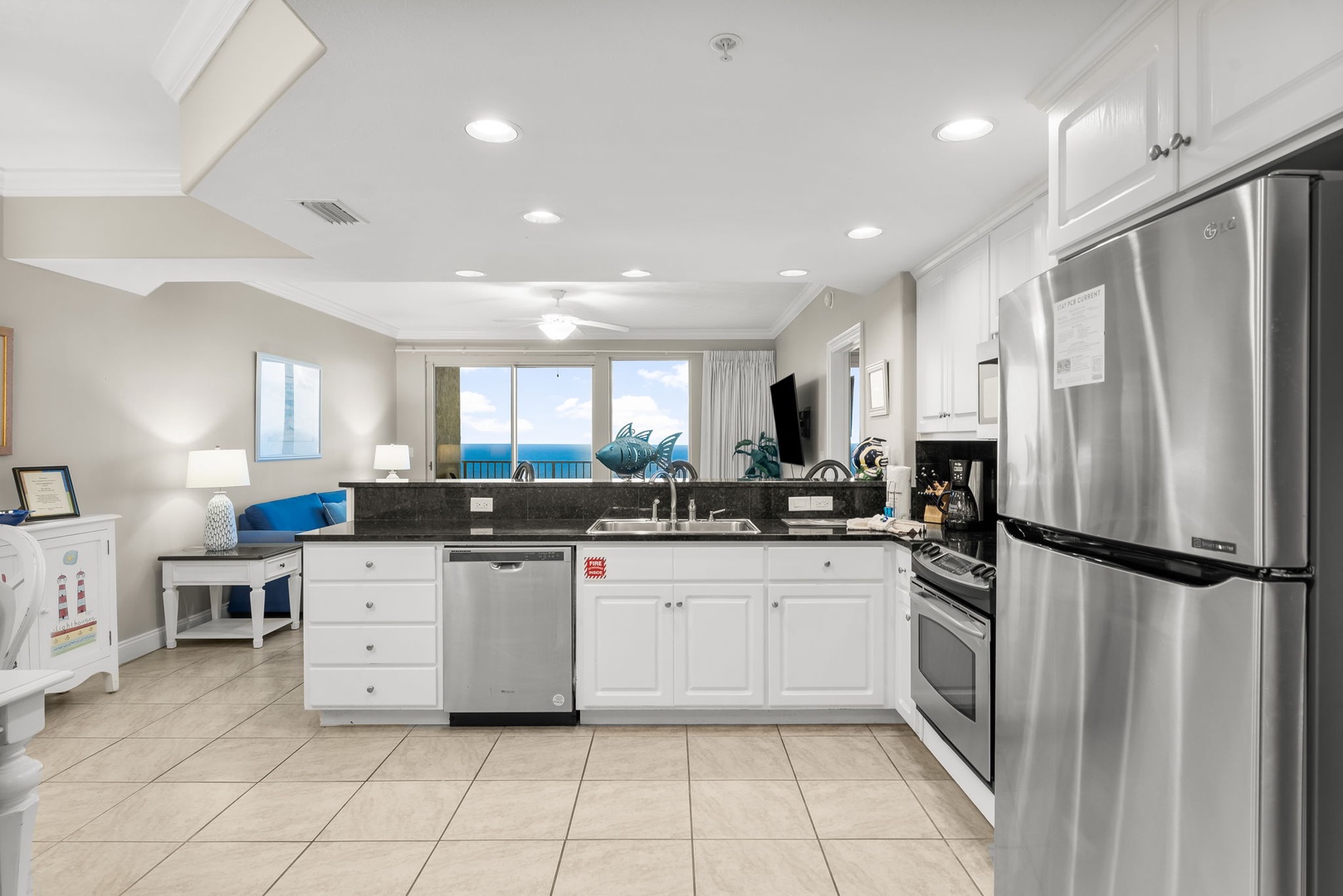 17-web-or-mls-5004 Thomas Dr 2303-22