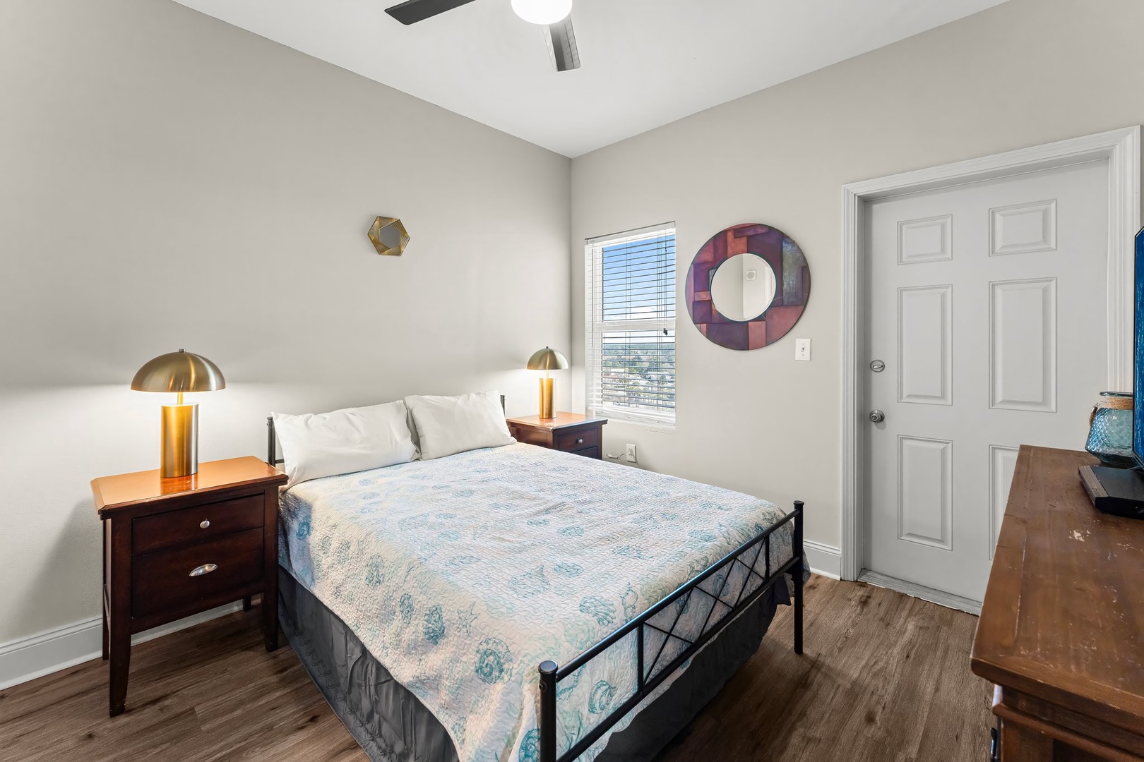 Guest Bedroom 1