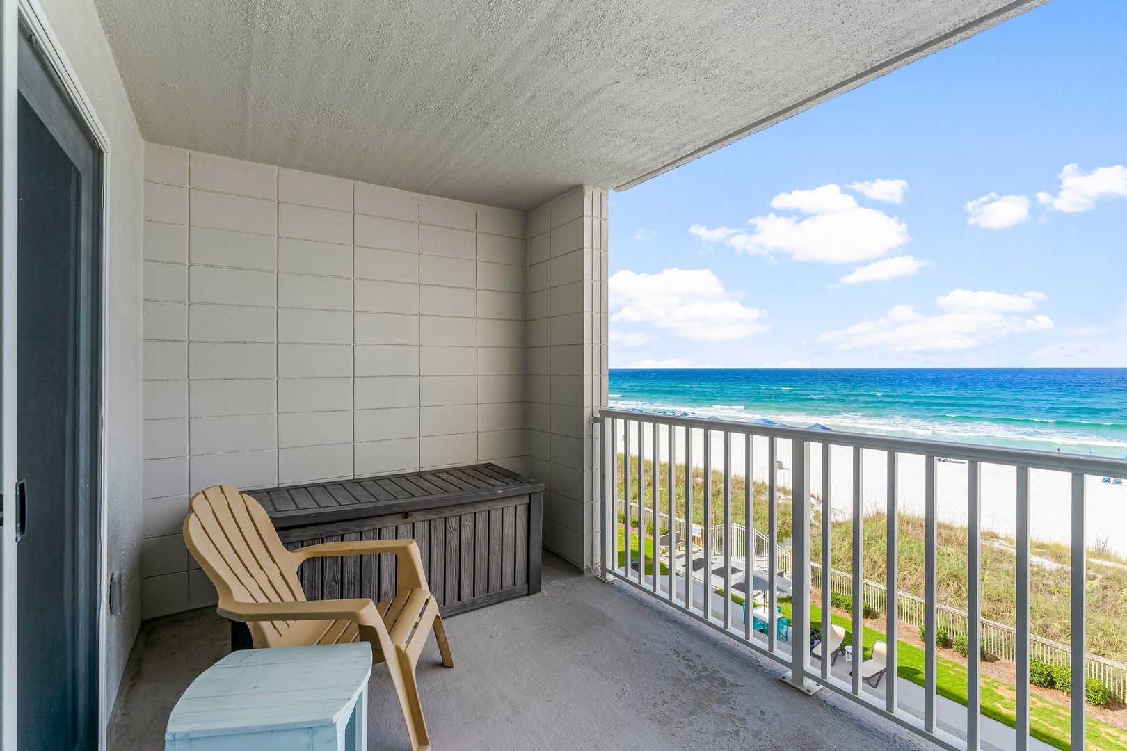 28-web-or-mls-6213 Thomas Dr 403-21