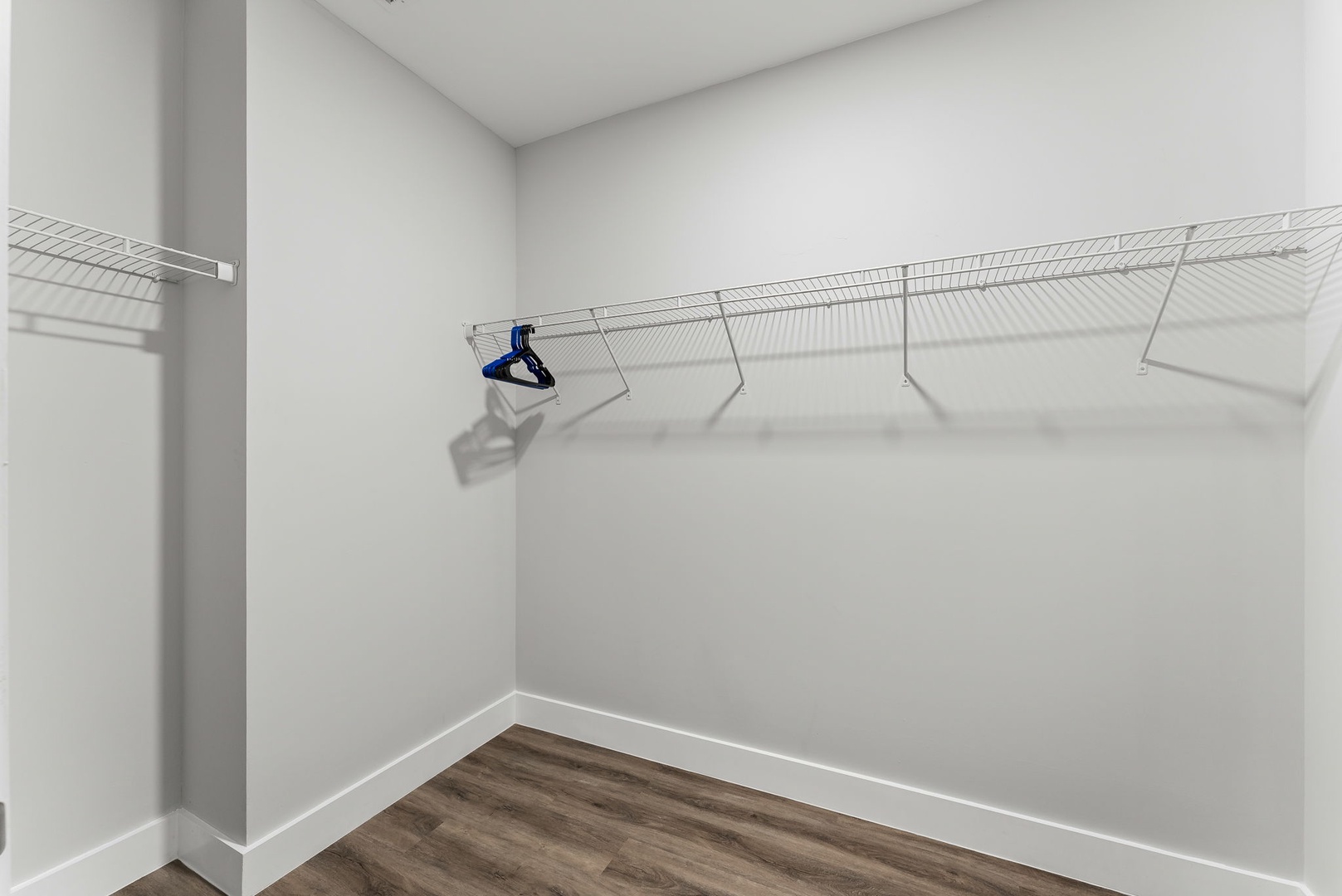 27-web-or-mls-2226 Joan Ave 16 -27