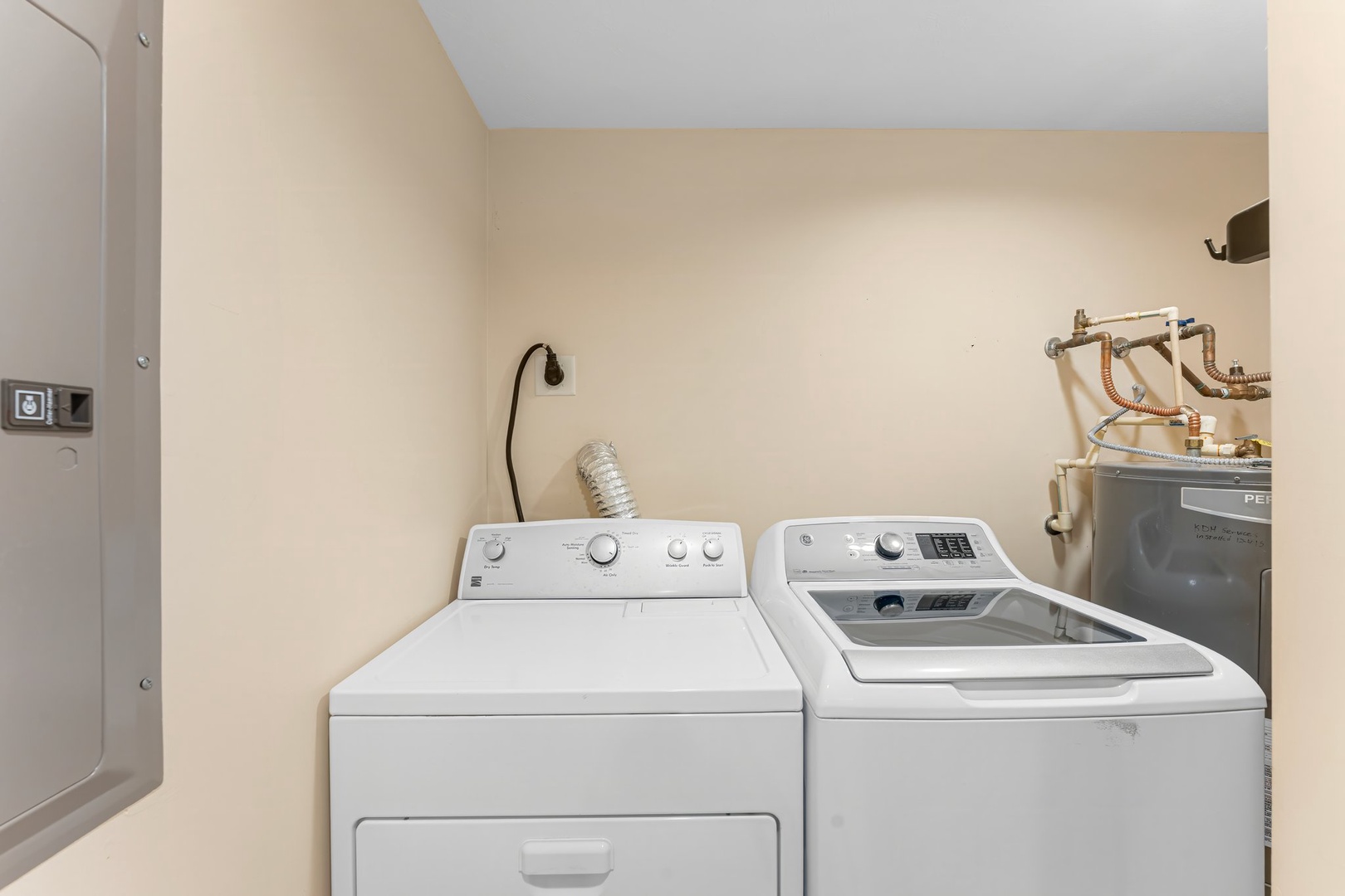 8-5004 Thomas Dr 1102-20