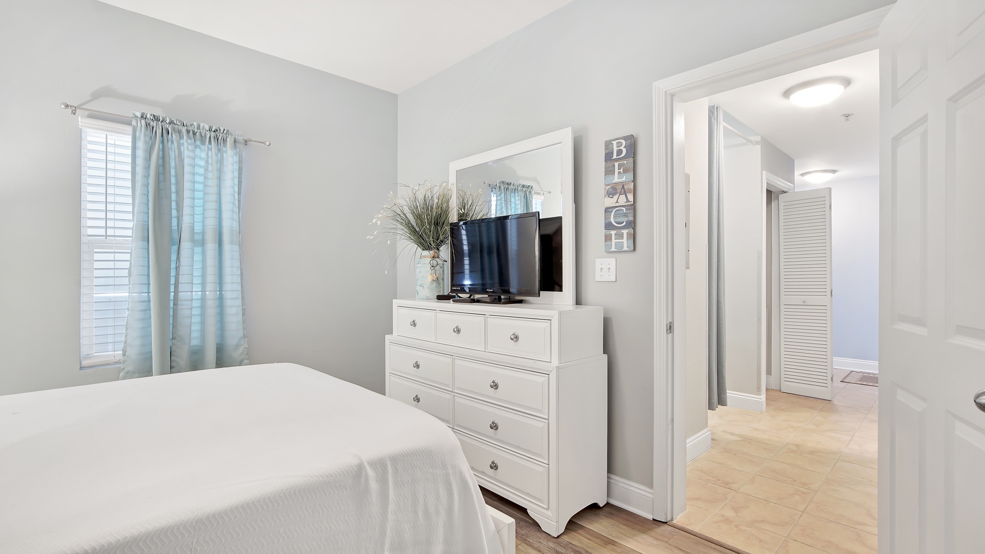 Guest Bedroom 1