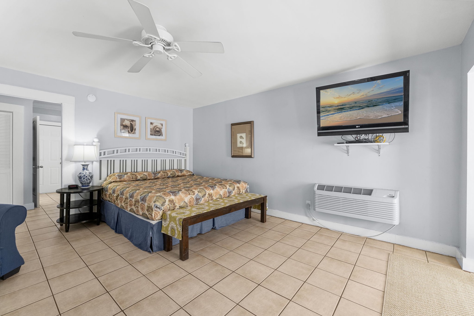 7-9815-Beach-Blvd-unit-2-4