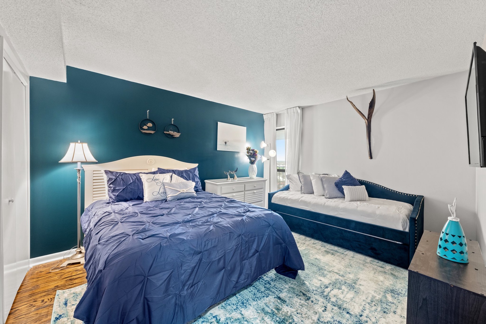 Guest Bedroom 1
