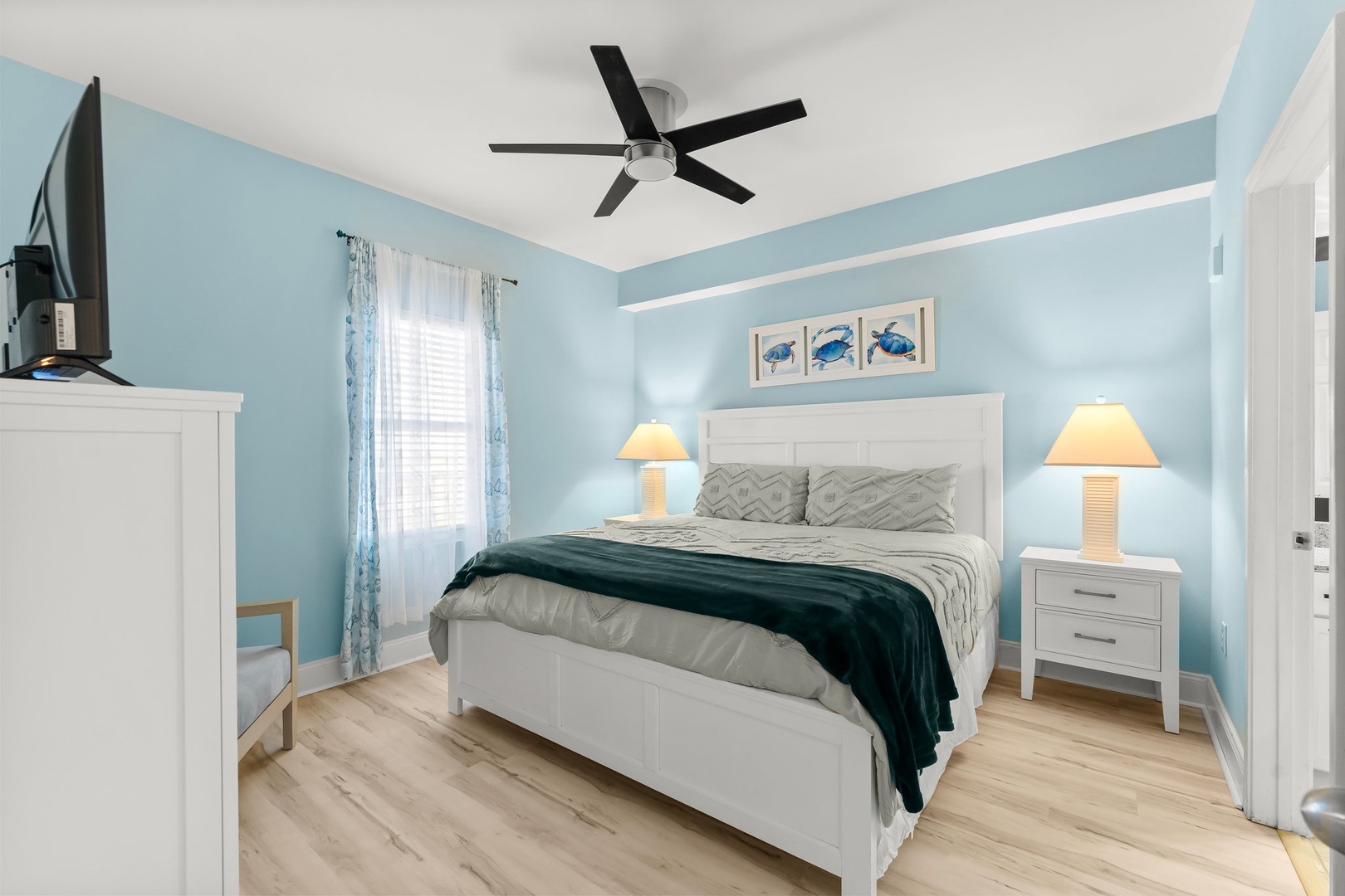 Guest Bedroom 1