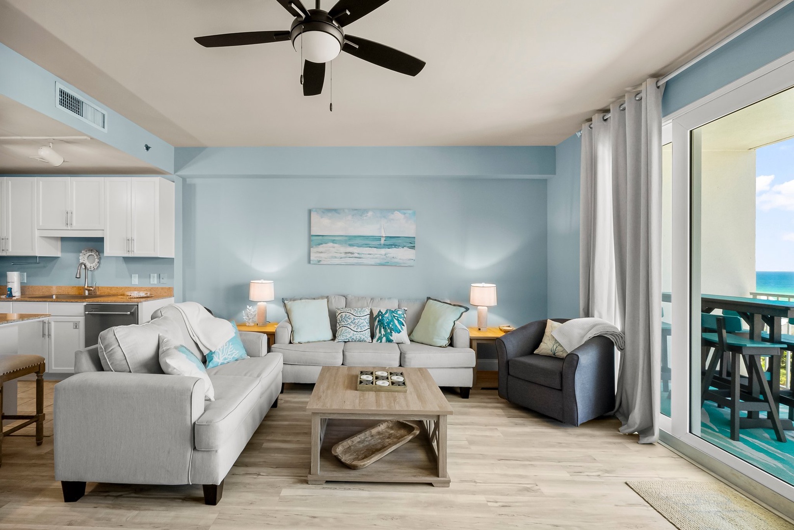 19-web-or-mls-9902 S Thomas Dr 703-15