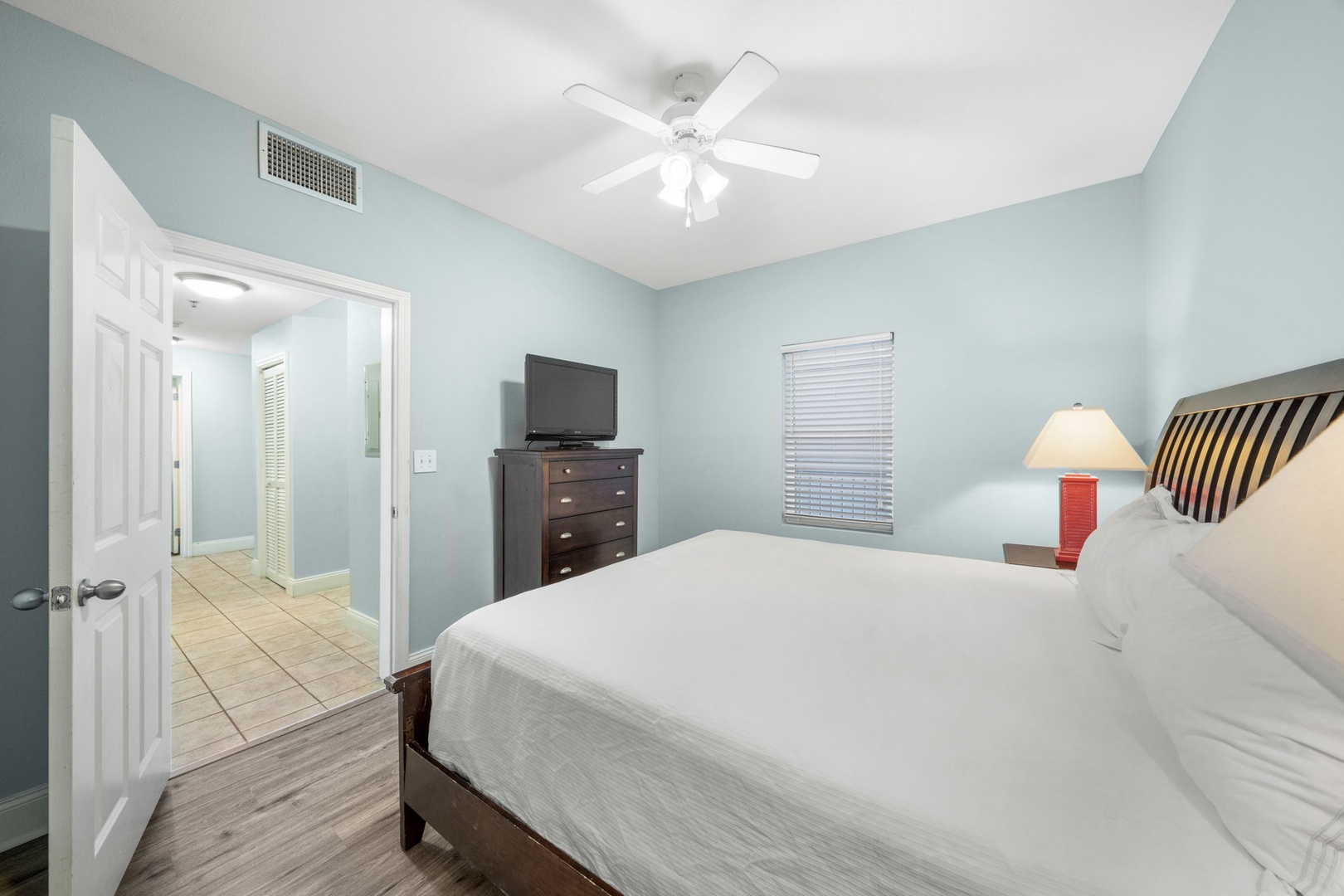 Guest Bedroom 1