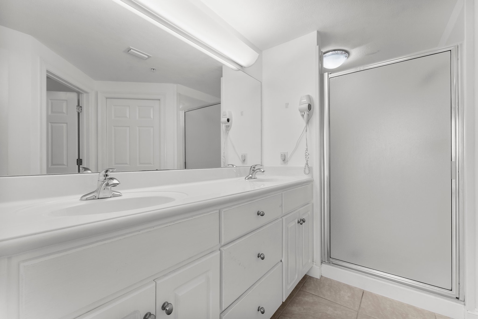 21-web-or-mls-5004 Thomas Dr 106-12