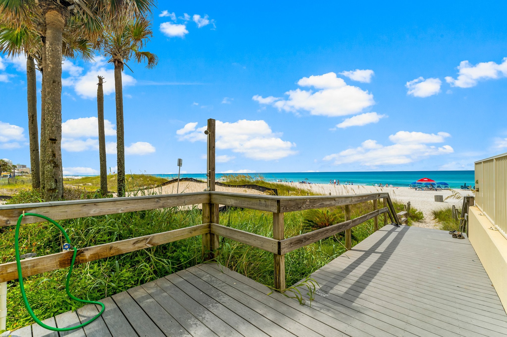 36-web-or-mls-Grande-Surf-Amenities-24-5