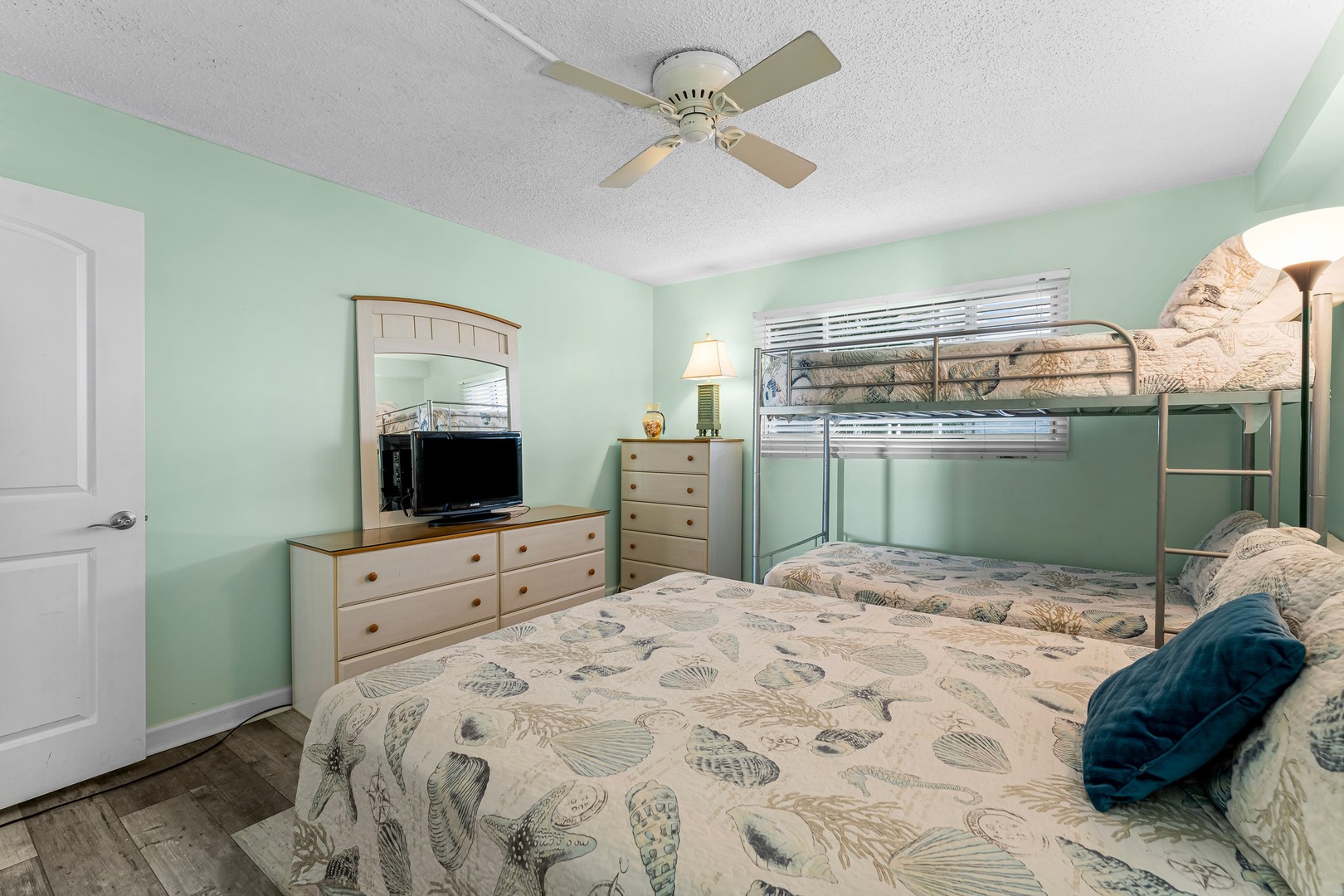 Guest Bedroom 1