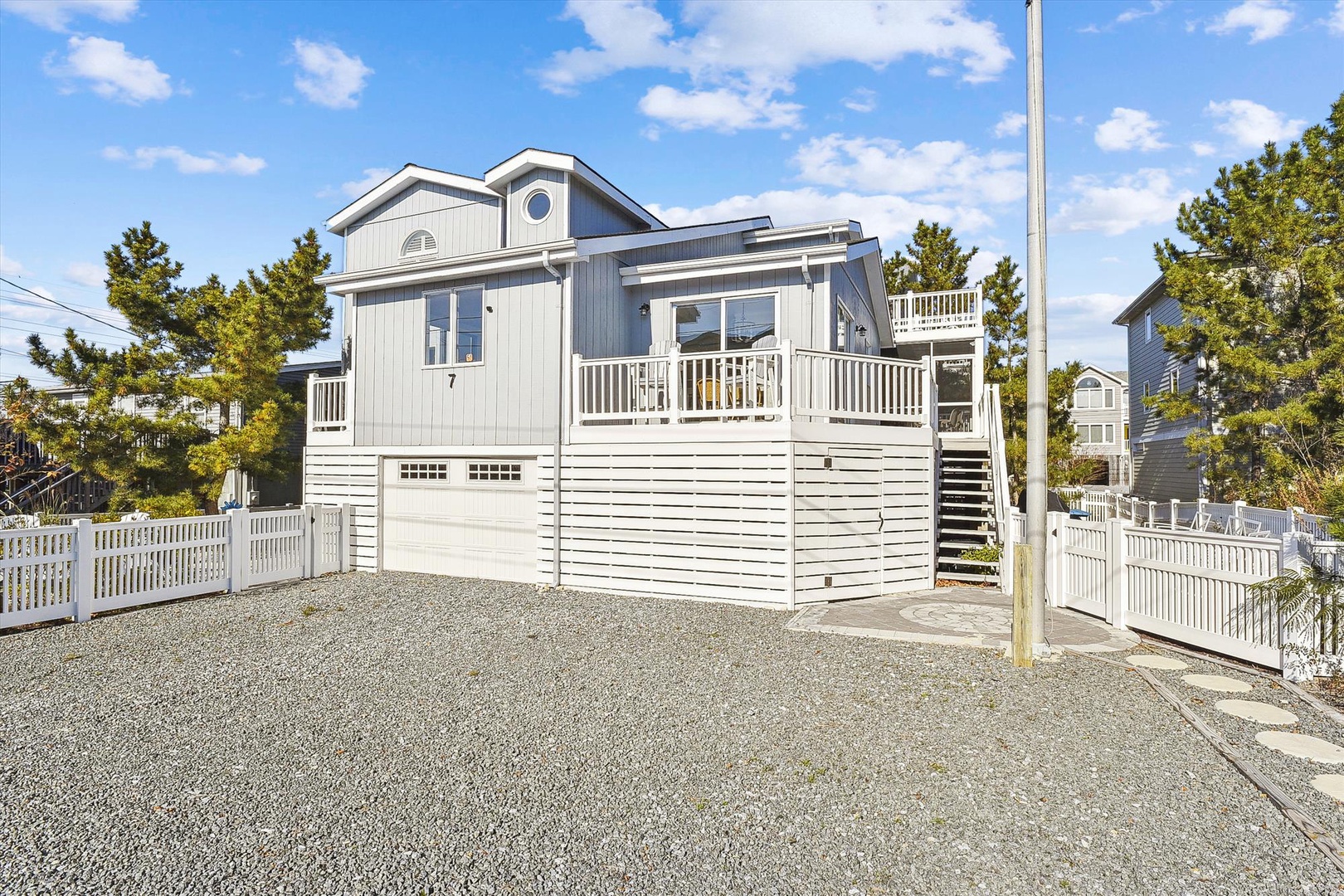 7 N Division Street