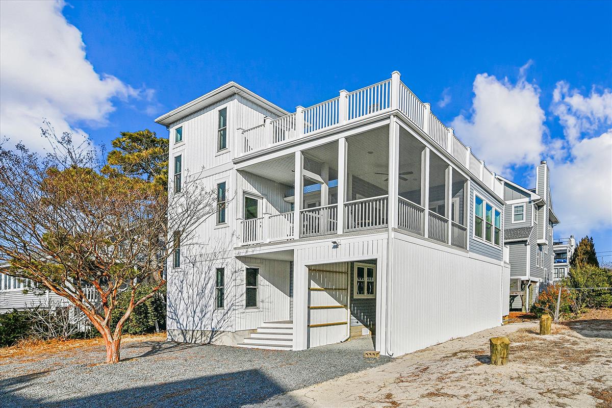 exterior-front elevation-_pic6408