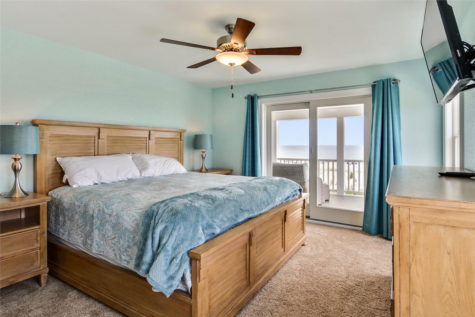 Drift off in your coastal bedroom with soothing sea-inspired tones and step onto your private balcony to savor ocean breezes and scenic views.