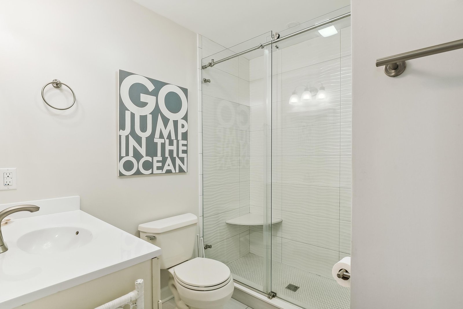 Step into your sleek, modern bathroom with a spacious walk-in shower and contemporary finishes. Clean lines and calming tones make your morning routine feel like a fresh start every day.