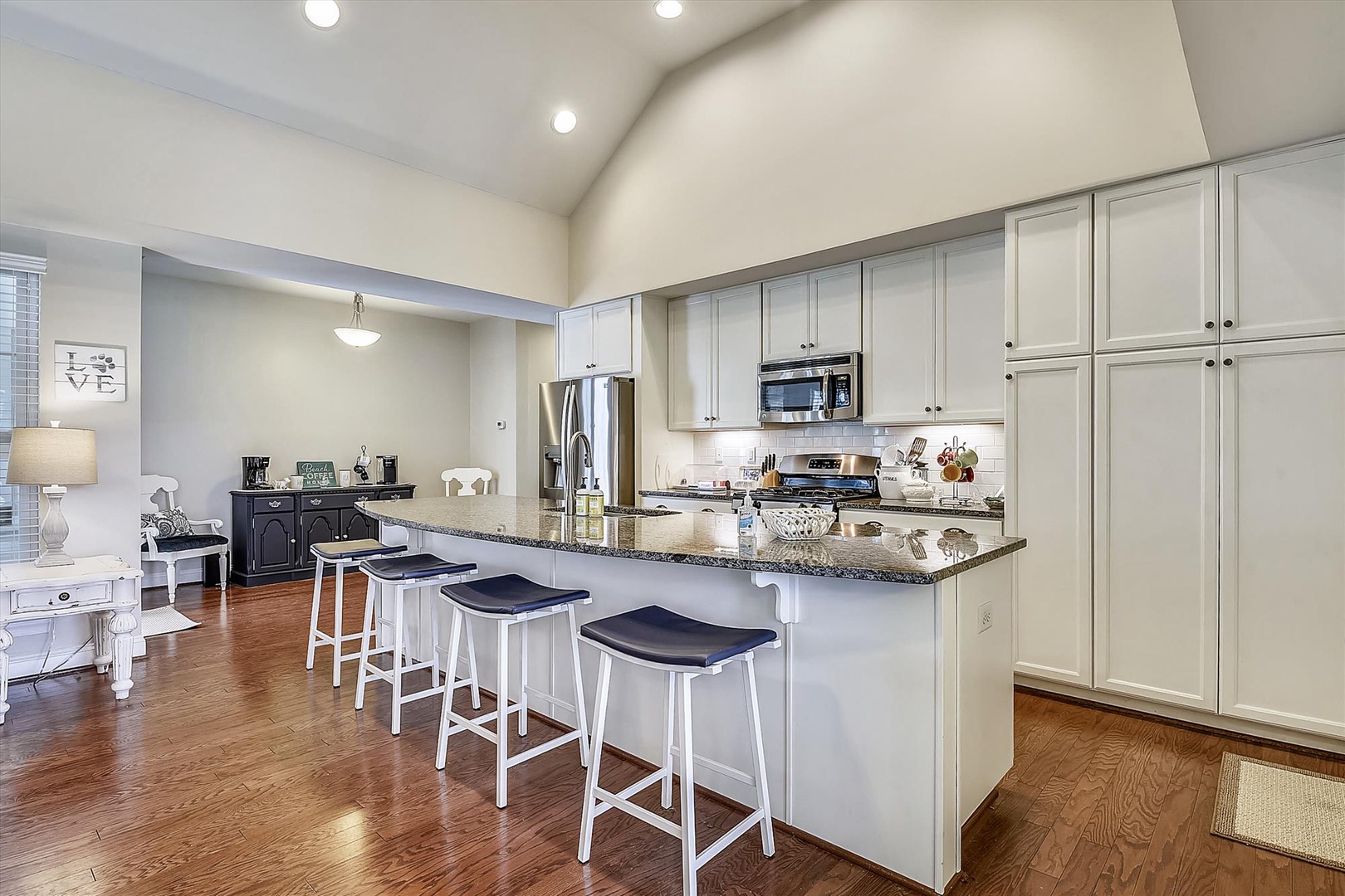 Breakfast Bar