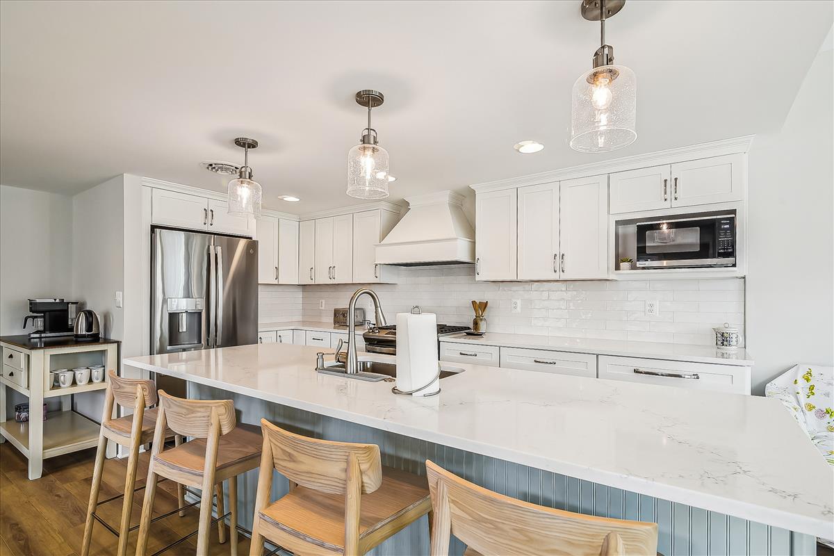 main level-kitchen-_pic6603