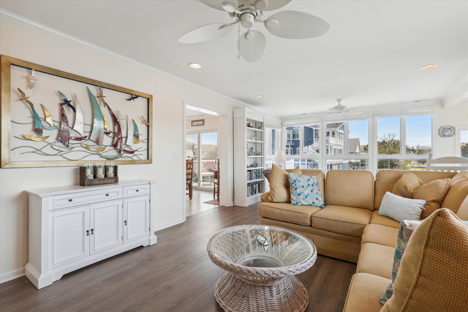 Sink into the plush sectional and let the coastal breeze from your balcony refresh you after a day at the beach.