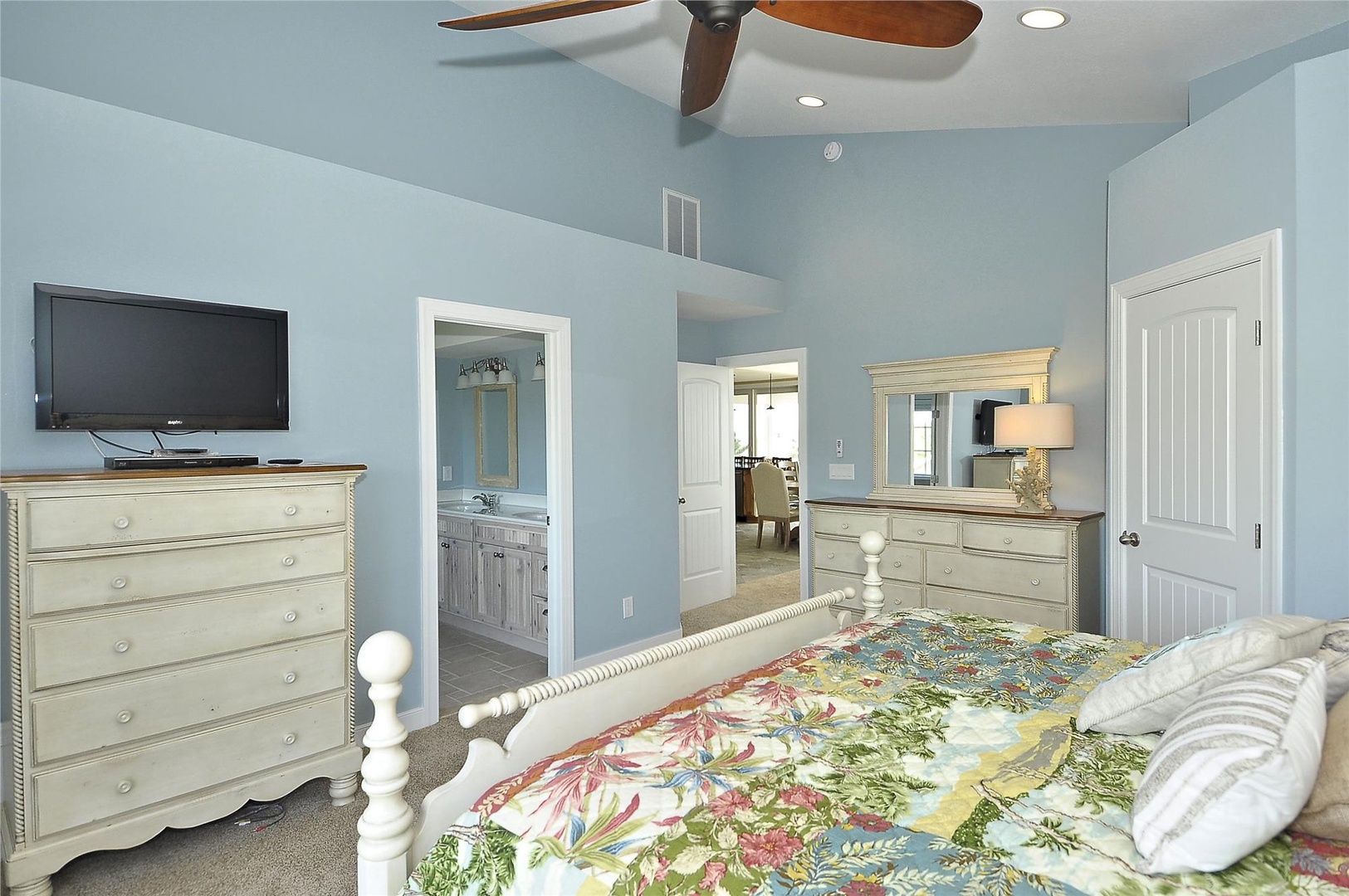 En Suite Bedroom #1