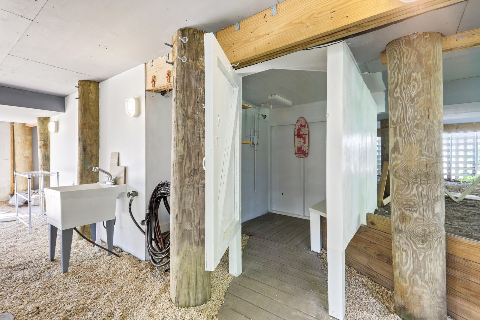Your unique rental blends rustic charm with modern amenities, featuring exposed timber posts and a bright, open layout—perfect for a laid-back stay.