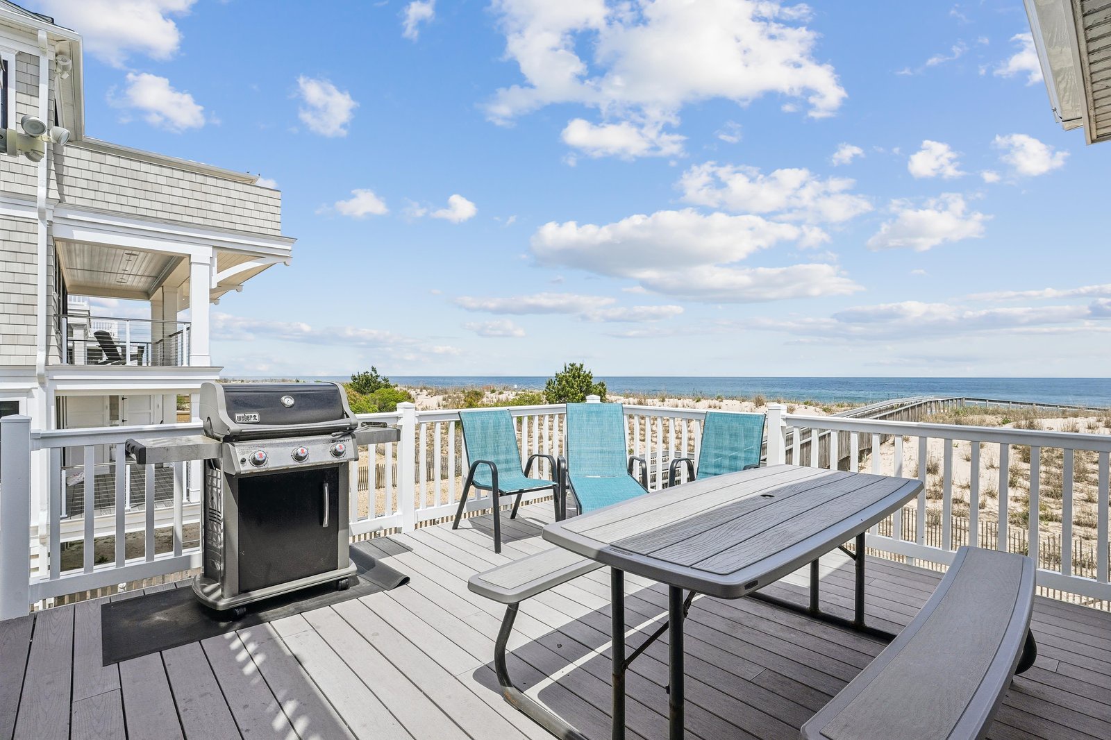 This spacious deck offers stunning ocean views and relaxed outdoor dining. Fire up the grill, settle into the comfortable seating, and let the sea breeze set the tone for your coastal getaway.