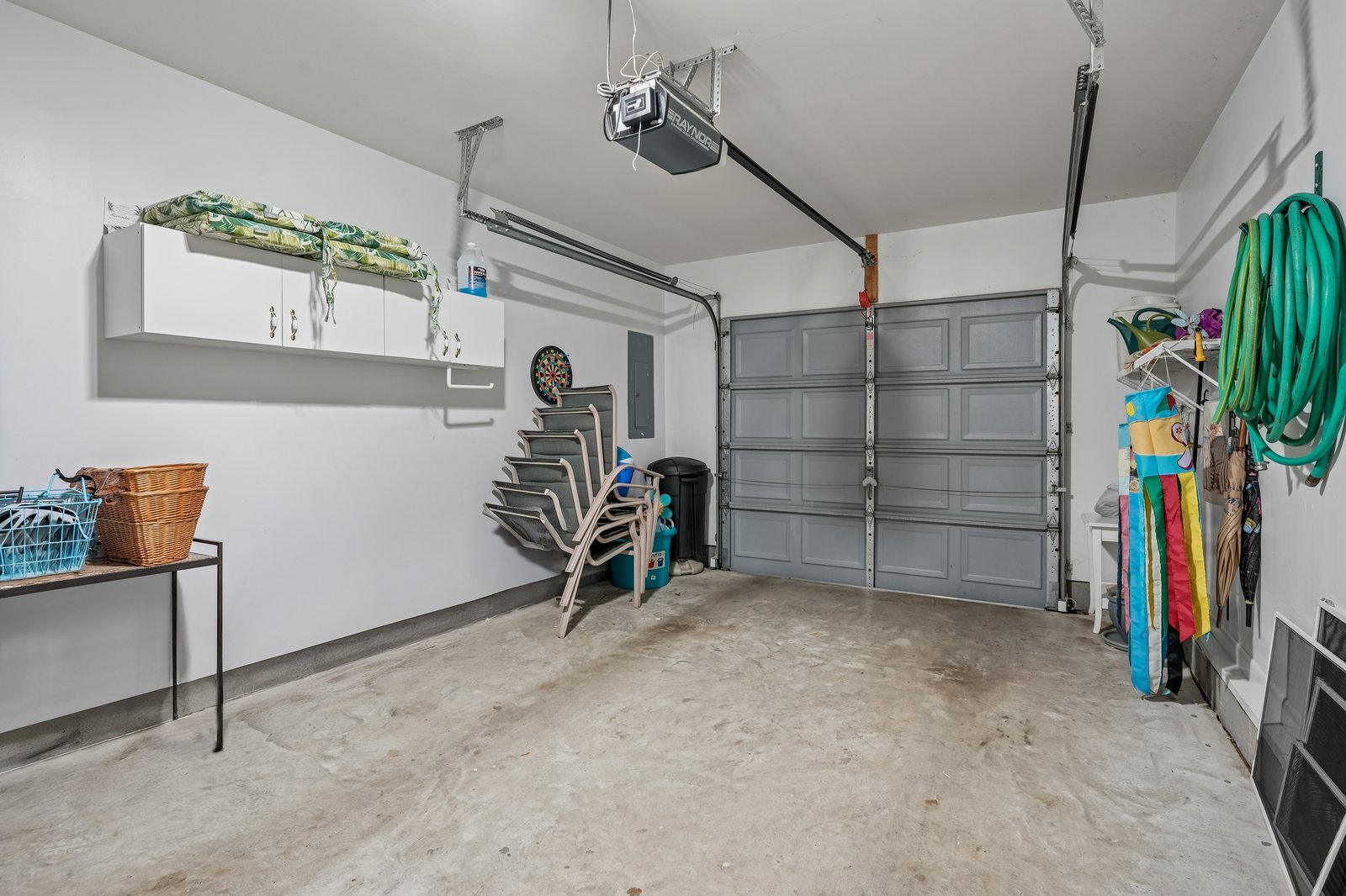 Your private garage offers secure parking and ample storage space for all your vacation gear and beach equipment.