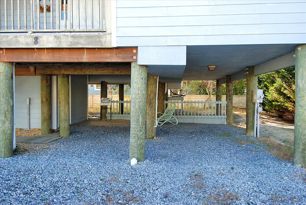 ground level-carport-dsc_9198