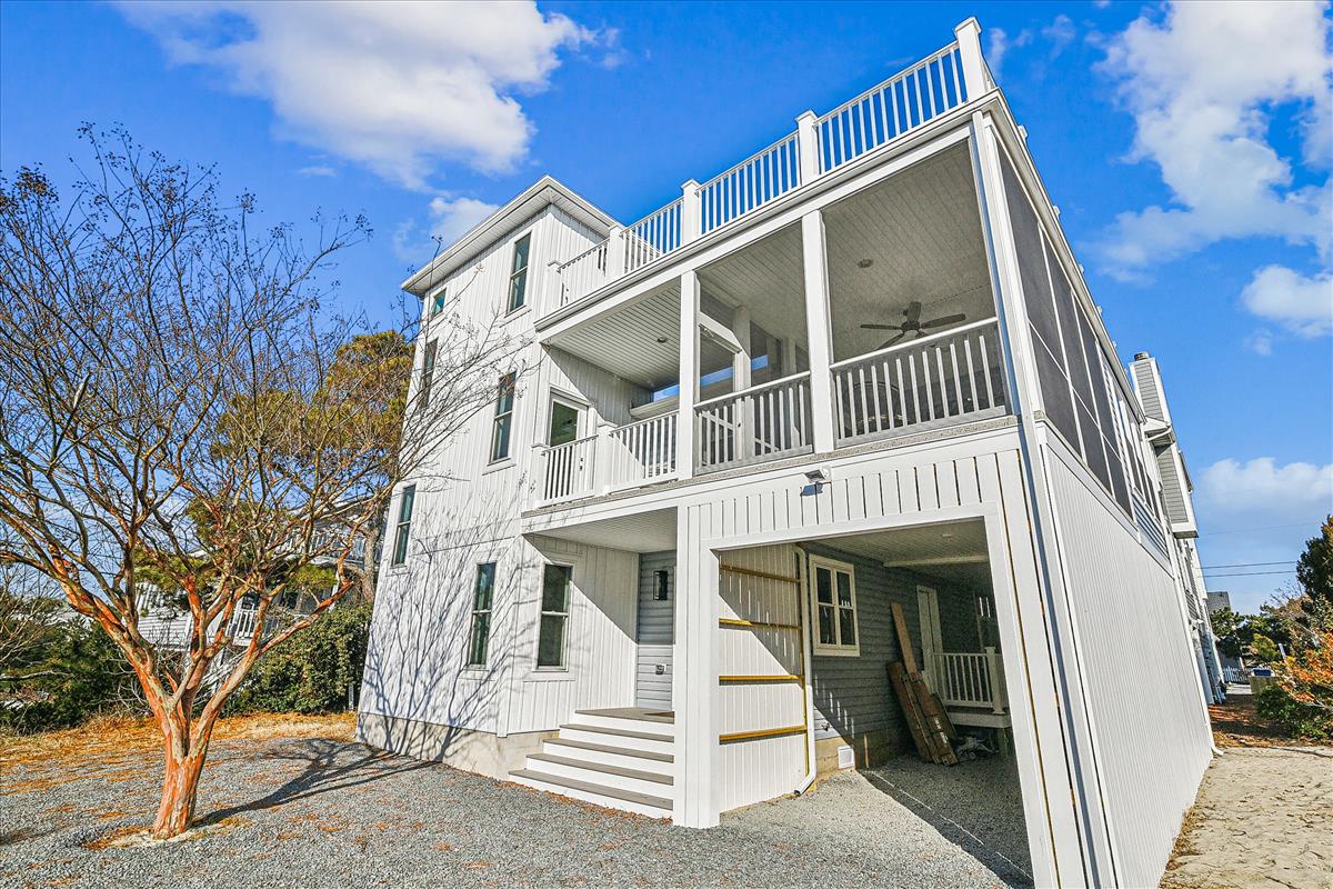 exterior-front elevation-_pic6388