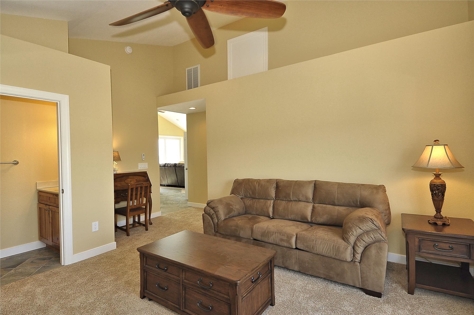 Bedroom/Sitting Room