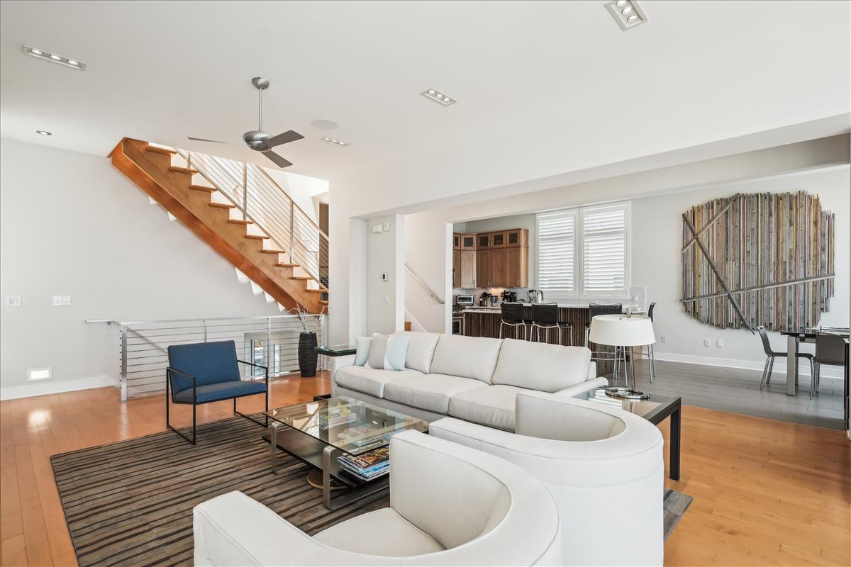 main level-living room-dl202917