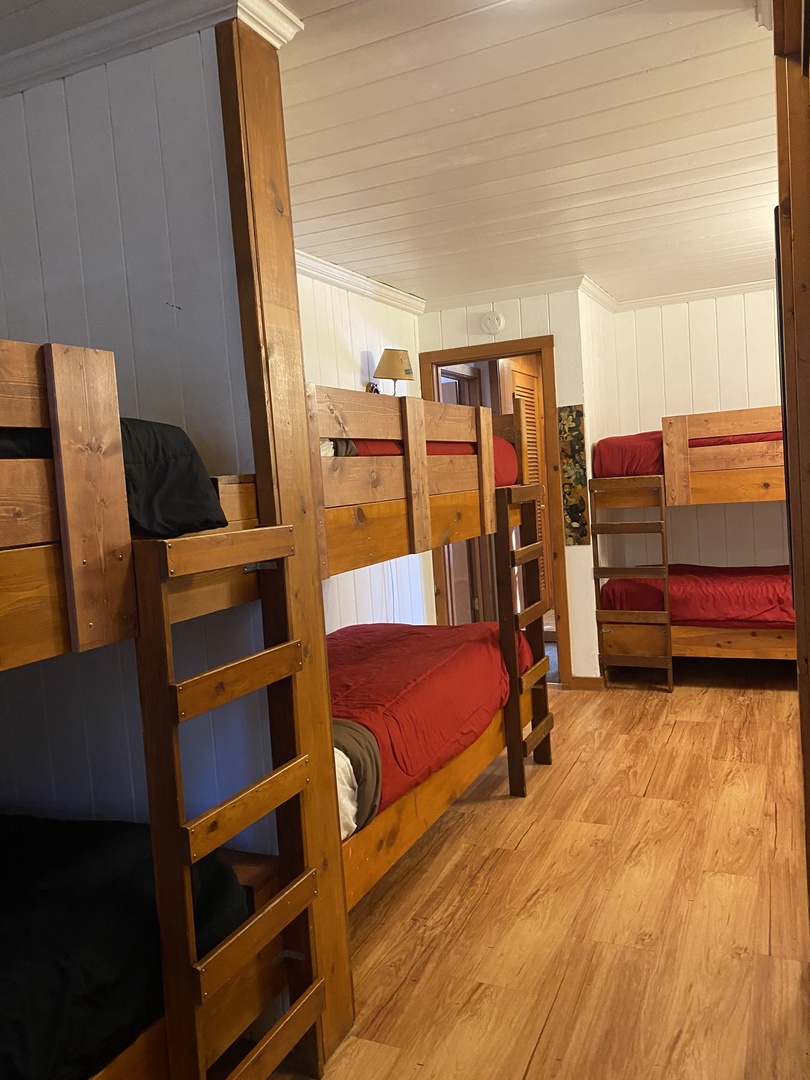 3rd Bedroom Bunk Beds