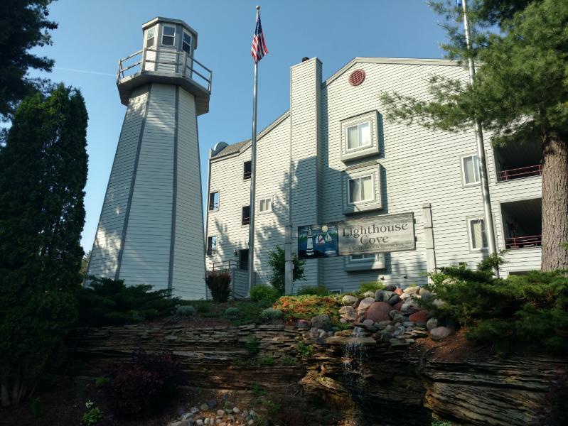 Lighthouse Cove 610 on Lake Delton, 2 bed 2 bath 2 balcony unit. Overlooking the beach!