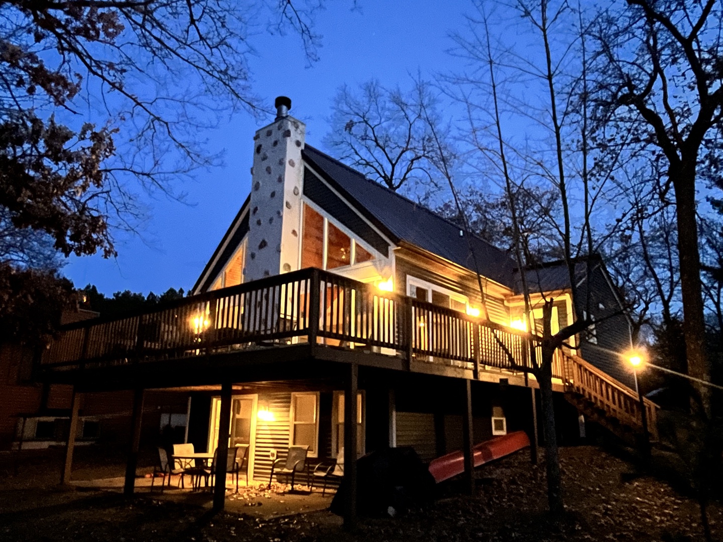 Elkhorn Lodge on Lake McGinnis 20% Off Rates Until May 20th