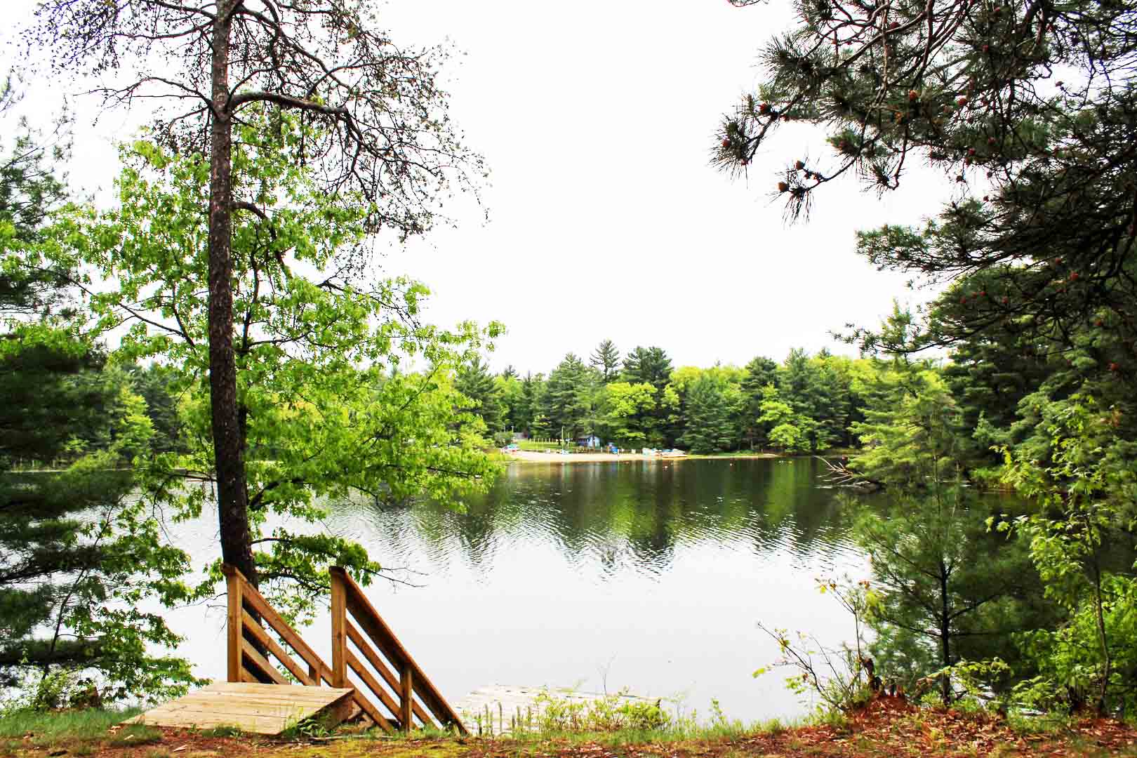 Lakehaus on Blass Lake, Lake front, Large deck, Fire pit