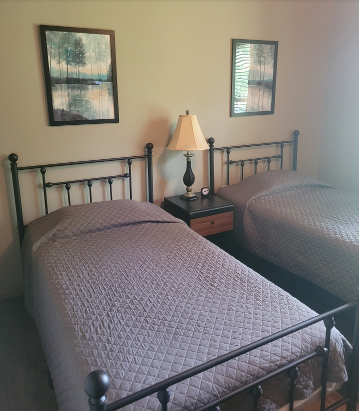 Twin Bedroom