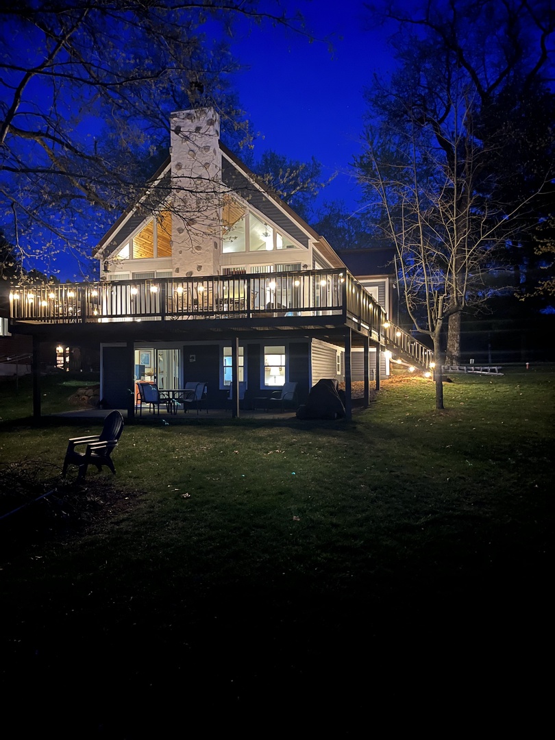 Elkhorn Night Outdoors