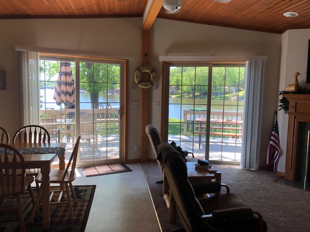 1050D LakePoint View to Deck