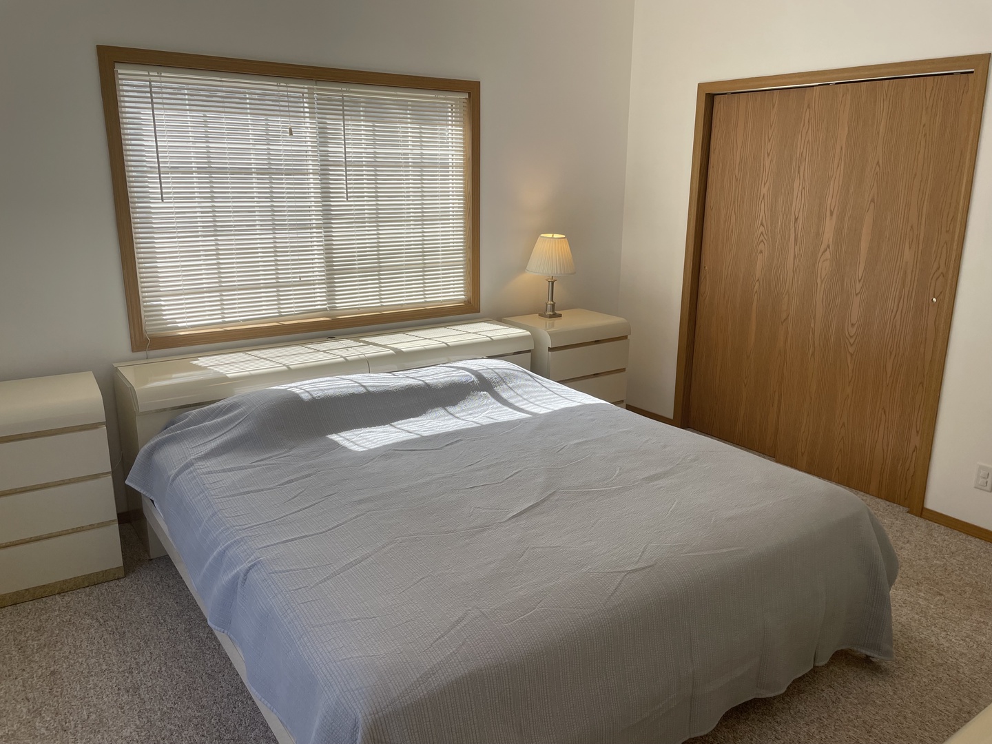 Grand meadow Main Level King Room 1