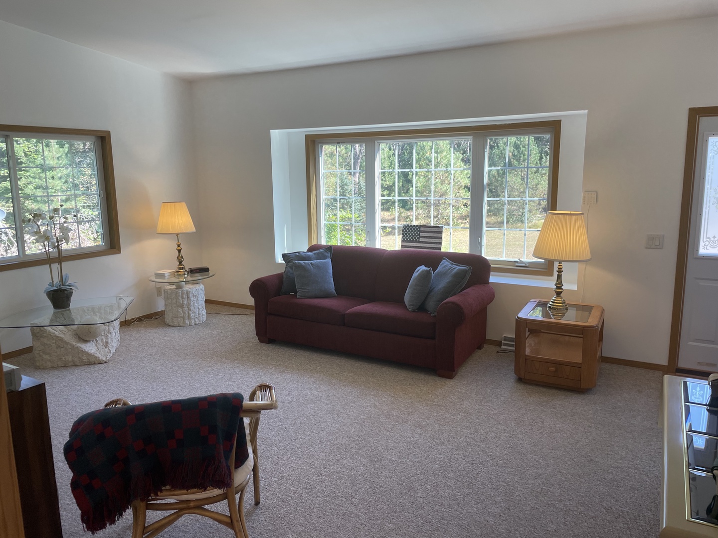 Grand Meadow Sitting Area 1