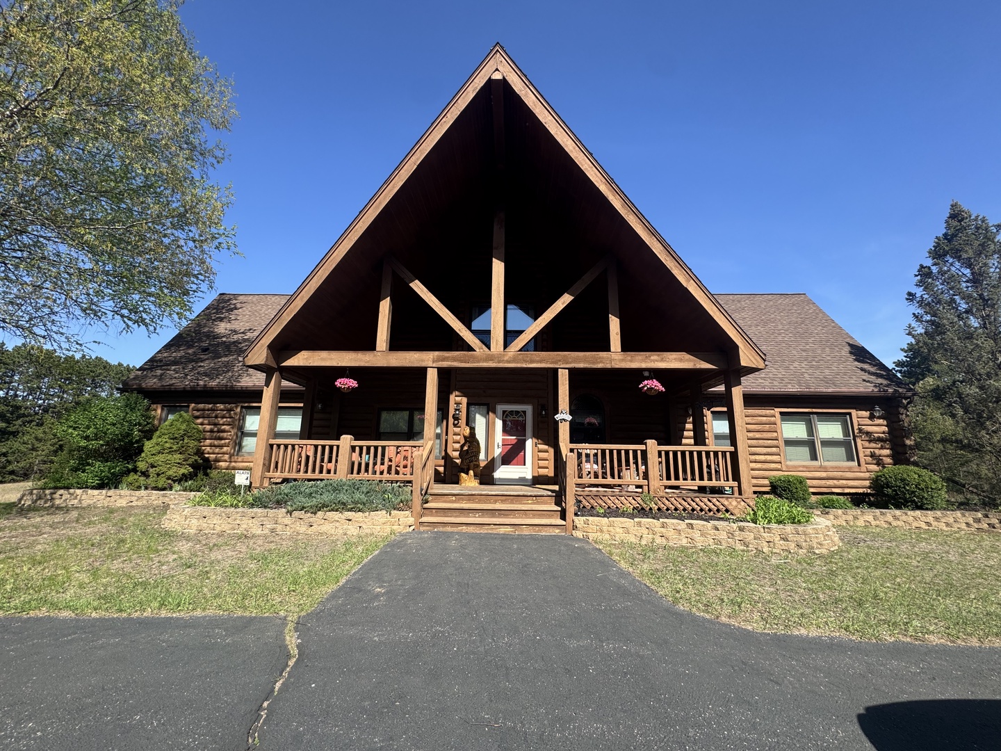 Towering Pines Lodge