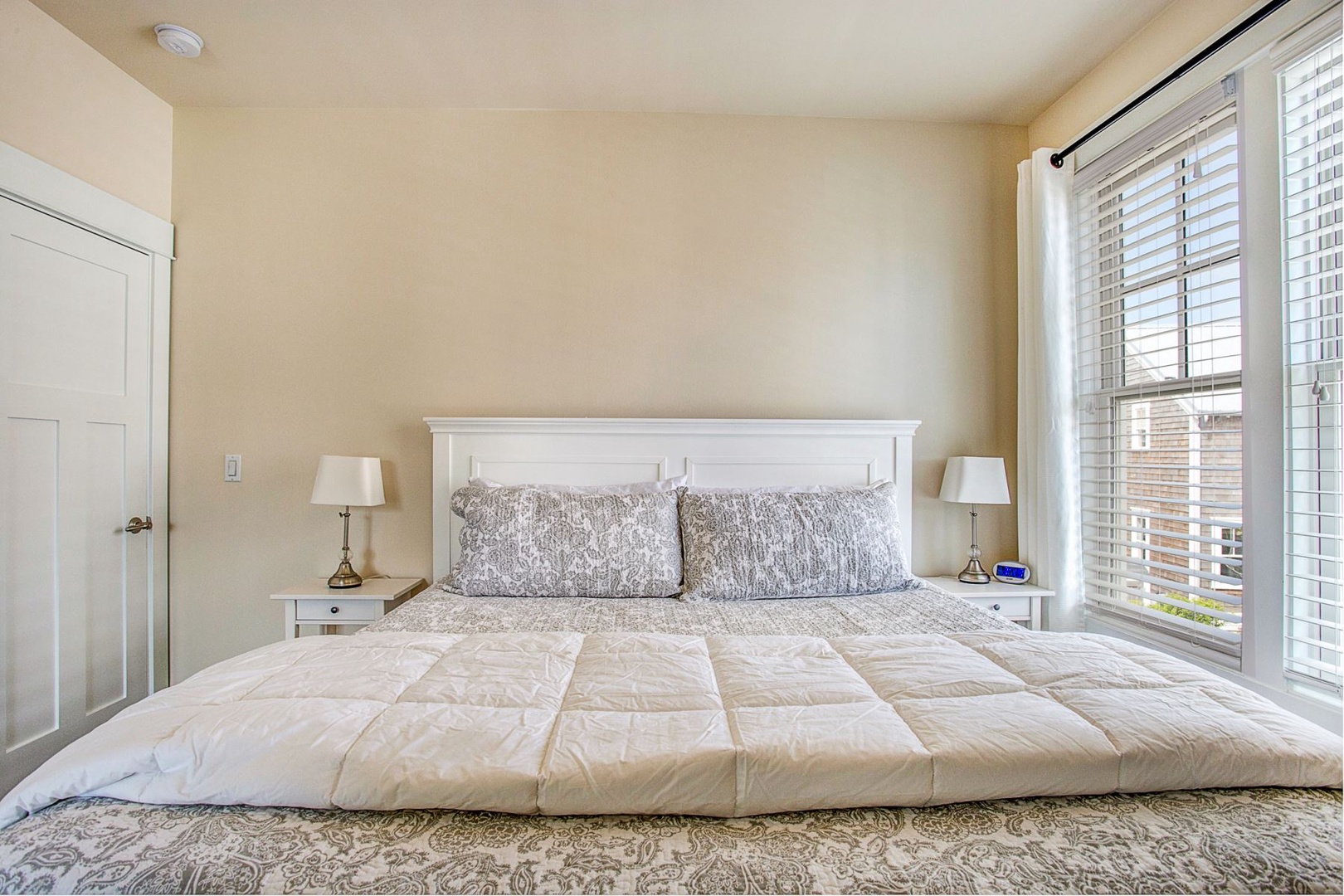 Whispering Sands SB211