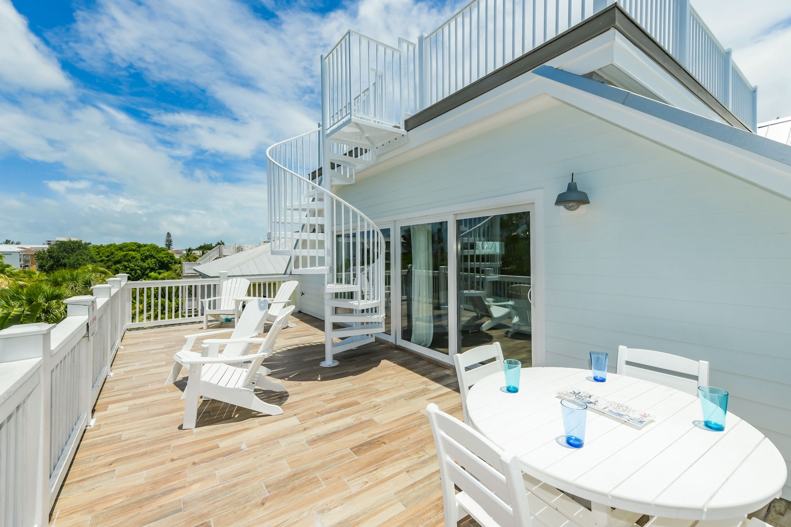 Enjoy Gulf Views from the Top Floor Balcony
