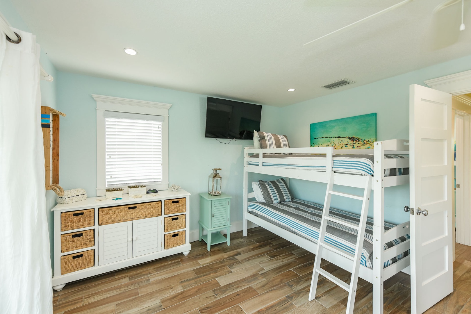 Twin/Twin Bunk Bed and Dresser