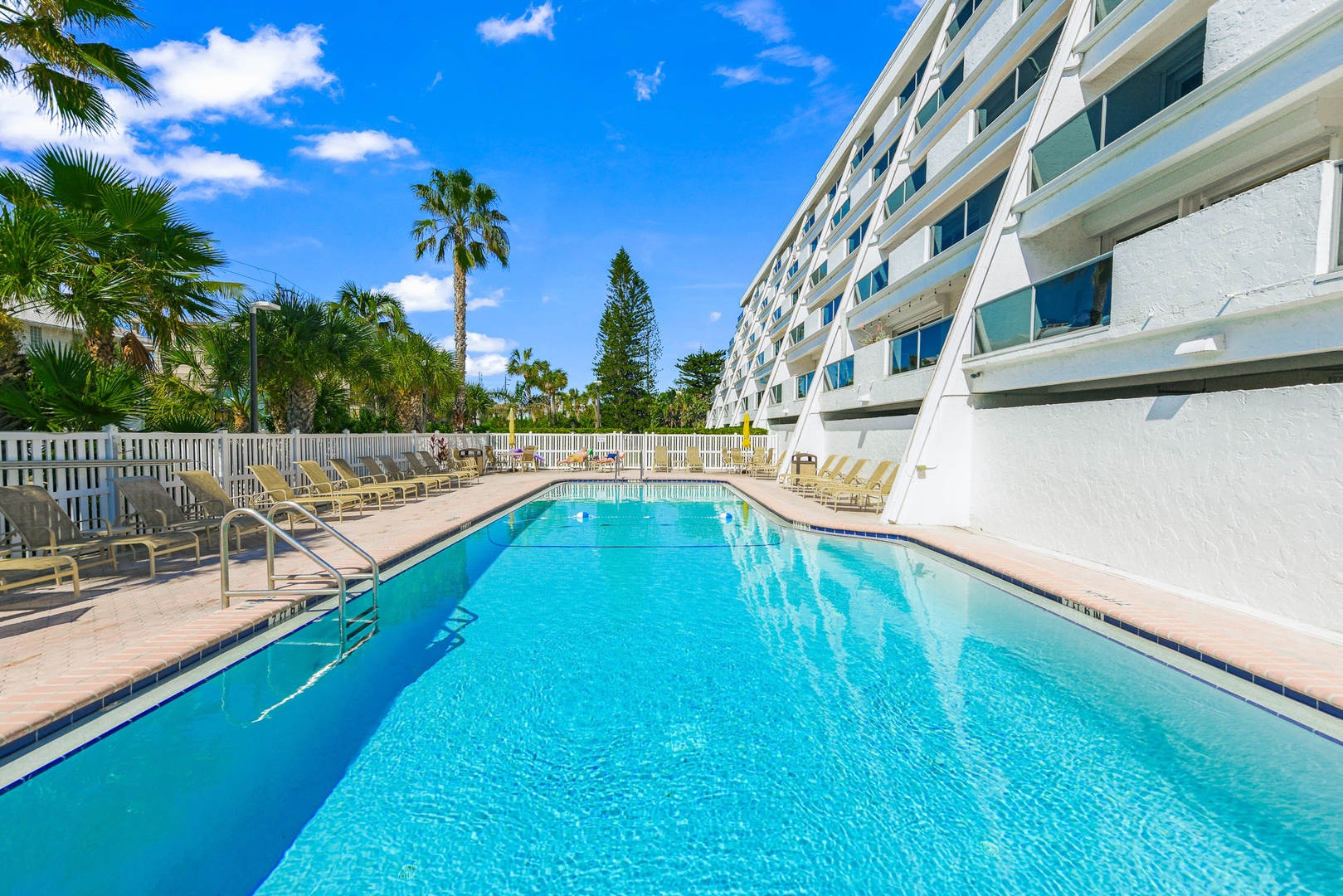 Pool, Tivoli By The Sea - Tropical Sands Accommodations